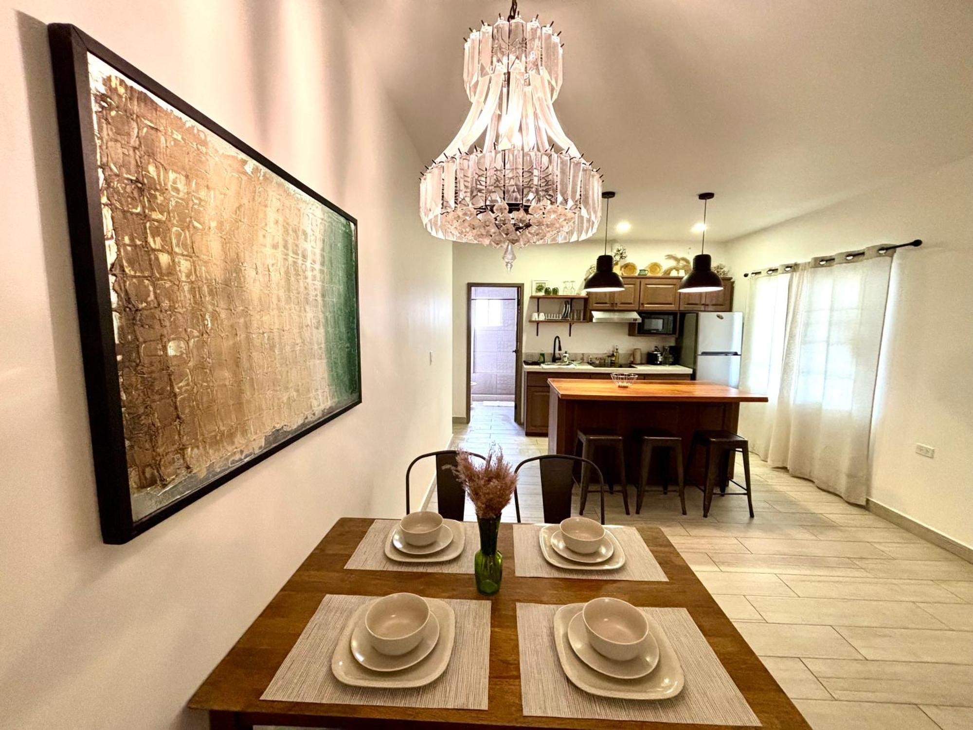 Stylish Apartments Near Best Western Hotel Belize City Exterior photo